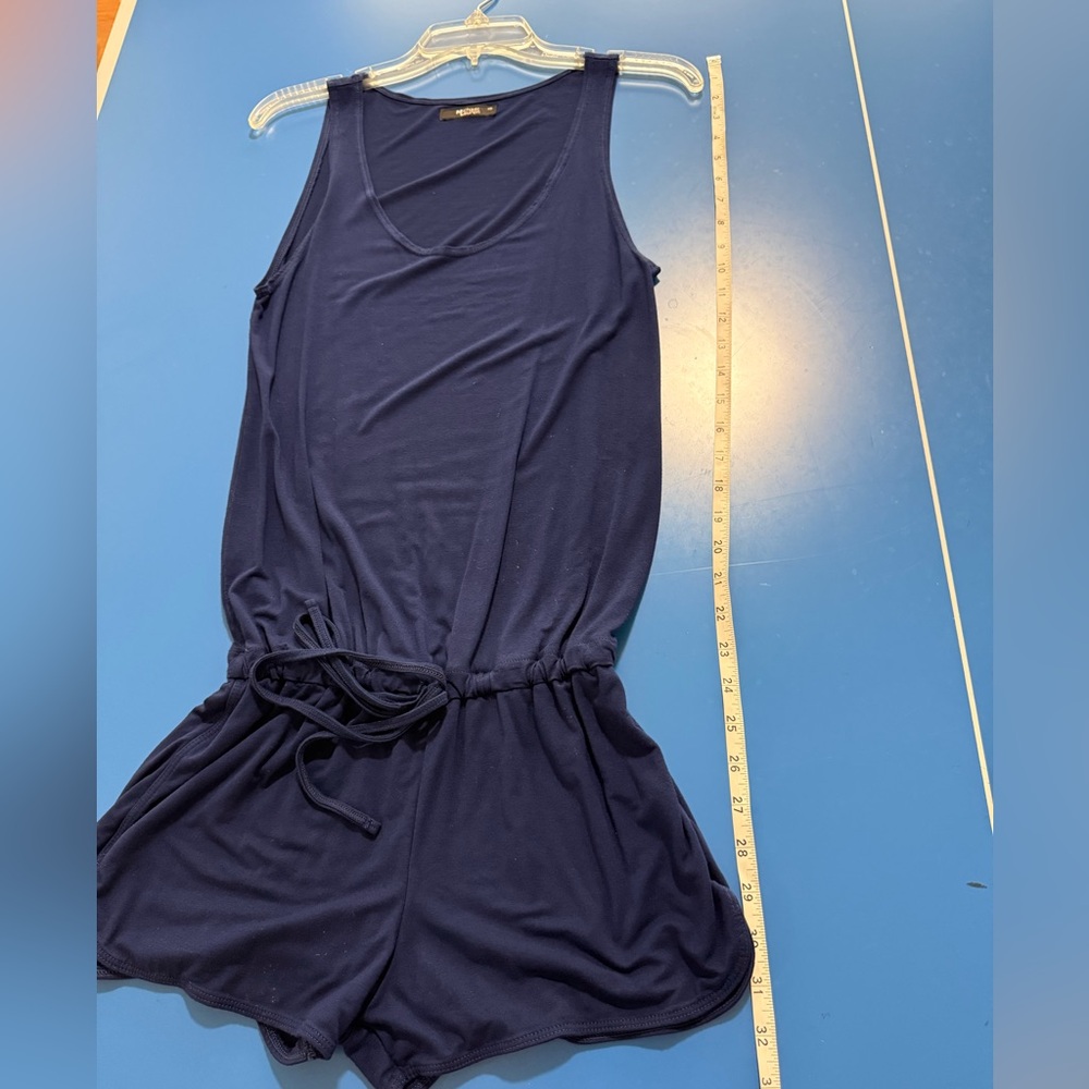 Michael Lauren Romper. Like New. Size XS - Picture 7 of 8